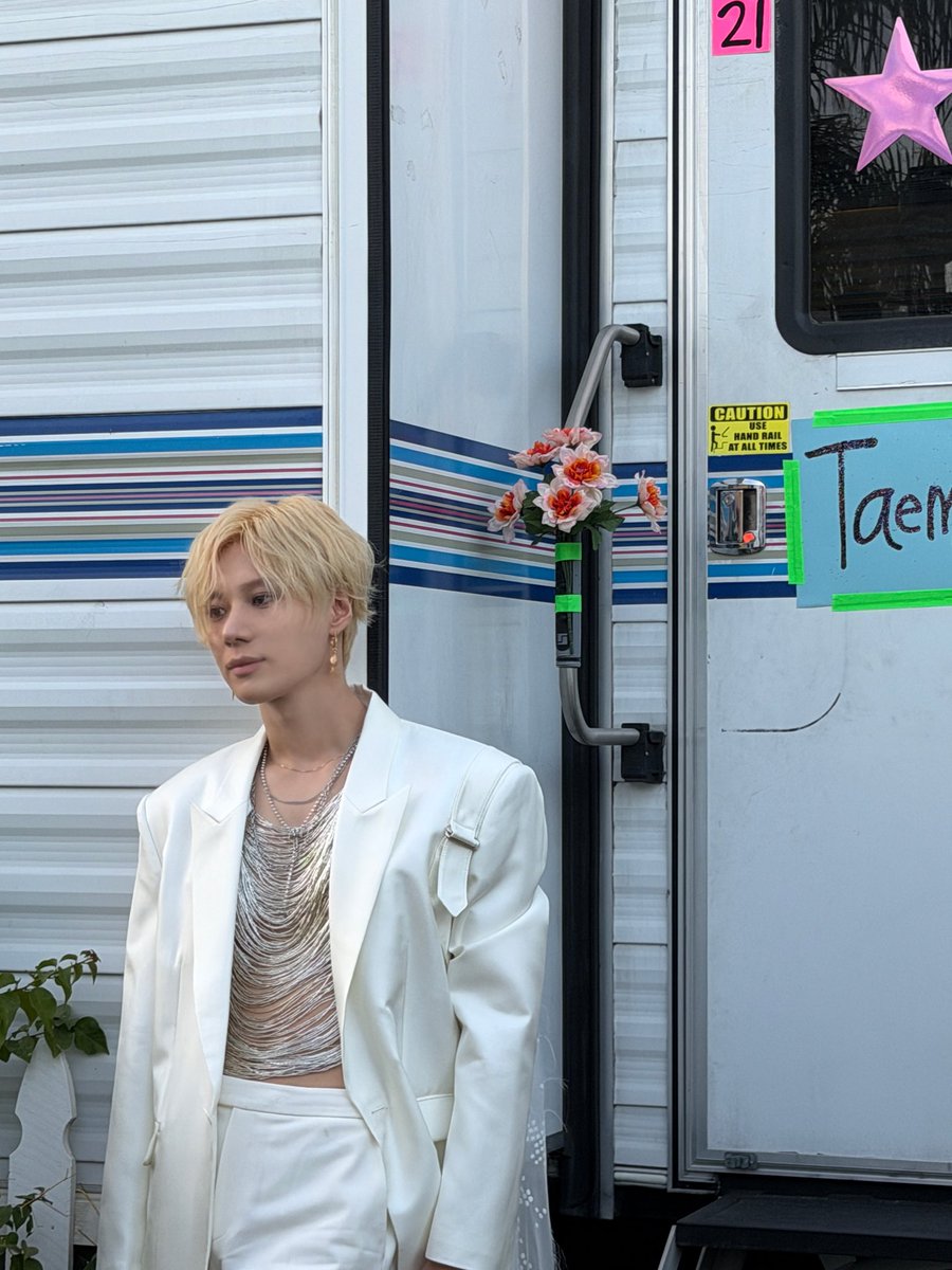 태민 (TAEMIN) tweet media