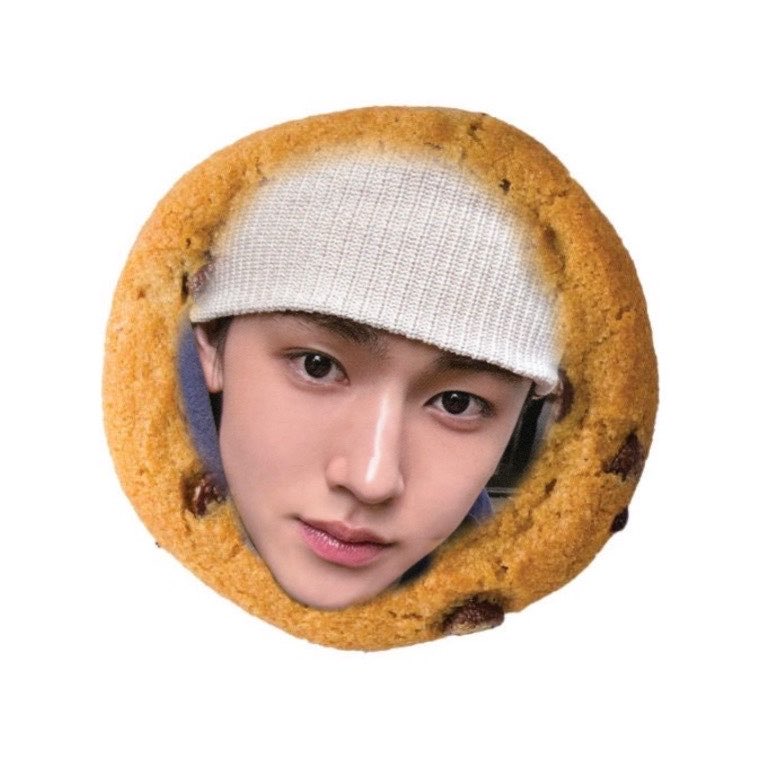 mimikosmoss's tweet photo. seongcookie 🍪 https://t.co/Vx2APfa6y4