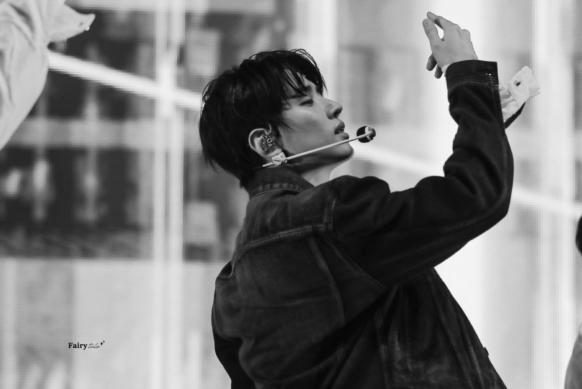 𝐅𝐚𝐢𝐫𝐲𝐭𝐚𝐥𝐞✨ tweet media