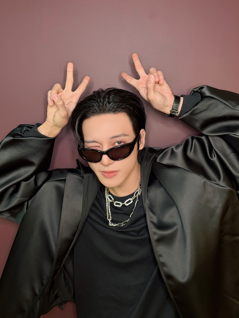 selfolssi ♤ tweet media