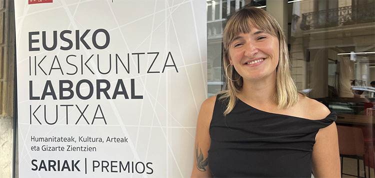 ei_sev's tweet photo. 🏆 Maddi Alberdi San Martin eibartarrak irabazi du Eusko Ikaskuntza–LABORAL Kutxa Gazte Saria 2026.
Marcela Lagarderen feminismoa euskal testuinguruan aztertuko duen proiektuarekin.
🔗 Info gehiago: https://t.co/gwArX7mfHc
#premioEILKsaria #AsmoztaJakitez #euskoikaskuntza https://t.co/jQfi0x3Msn