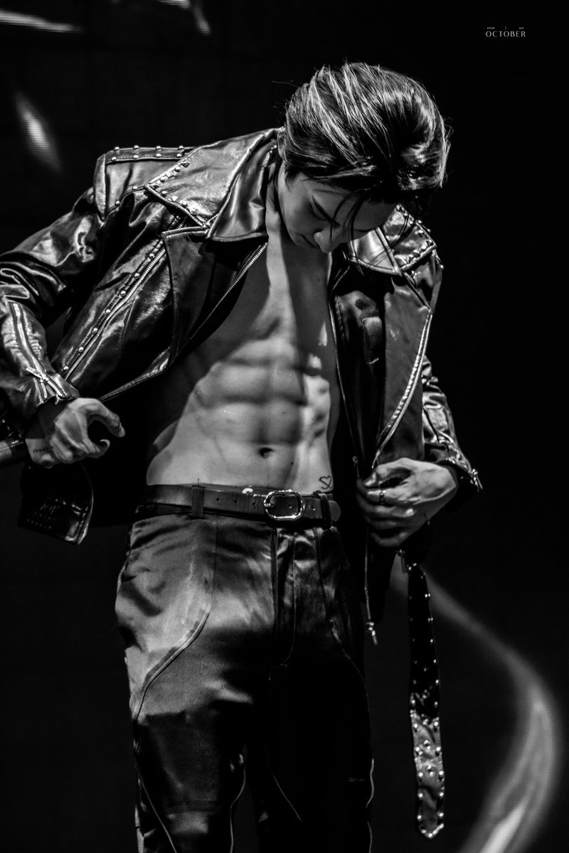 October* 🐢 tweet media