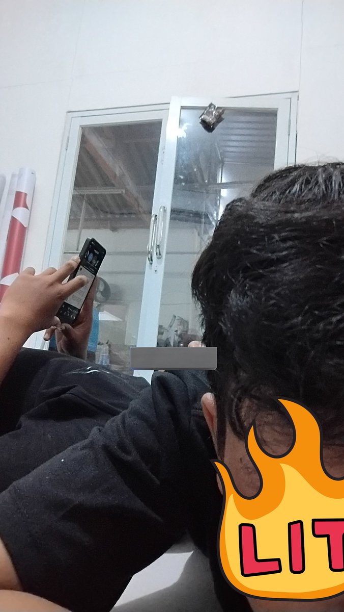 terangBulan_ tweet media