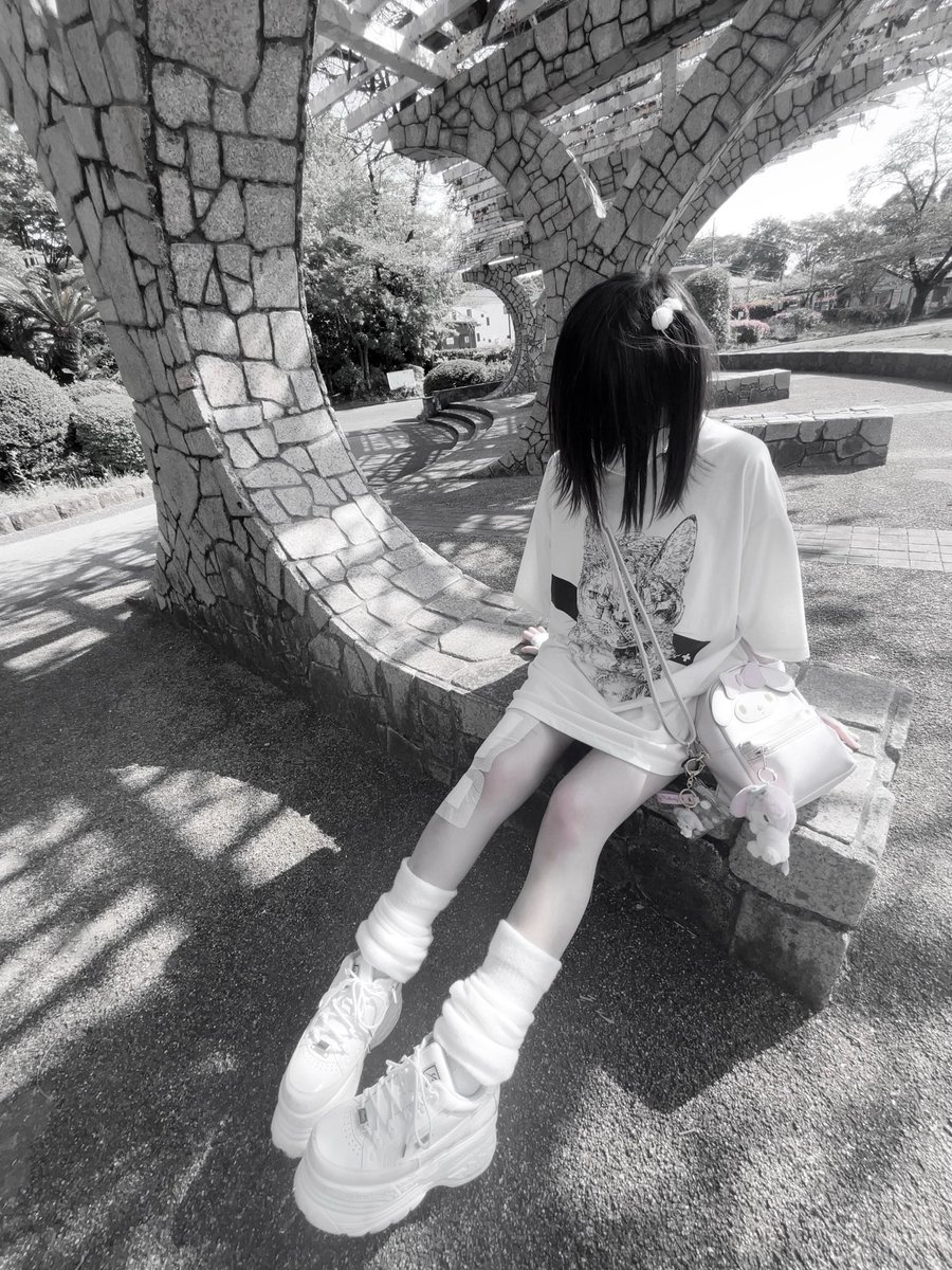 マオ tweet media