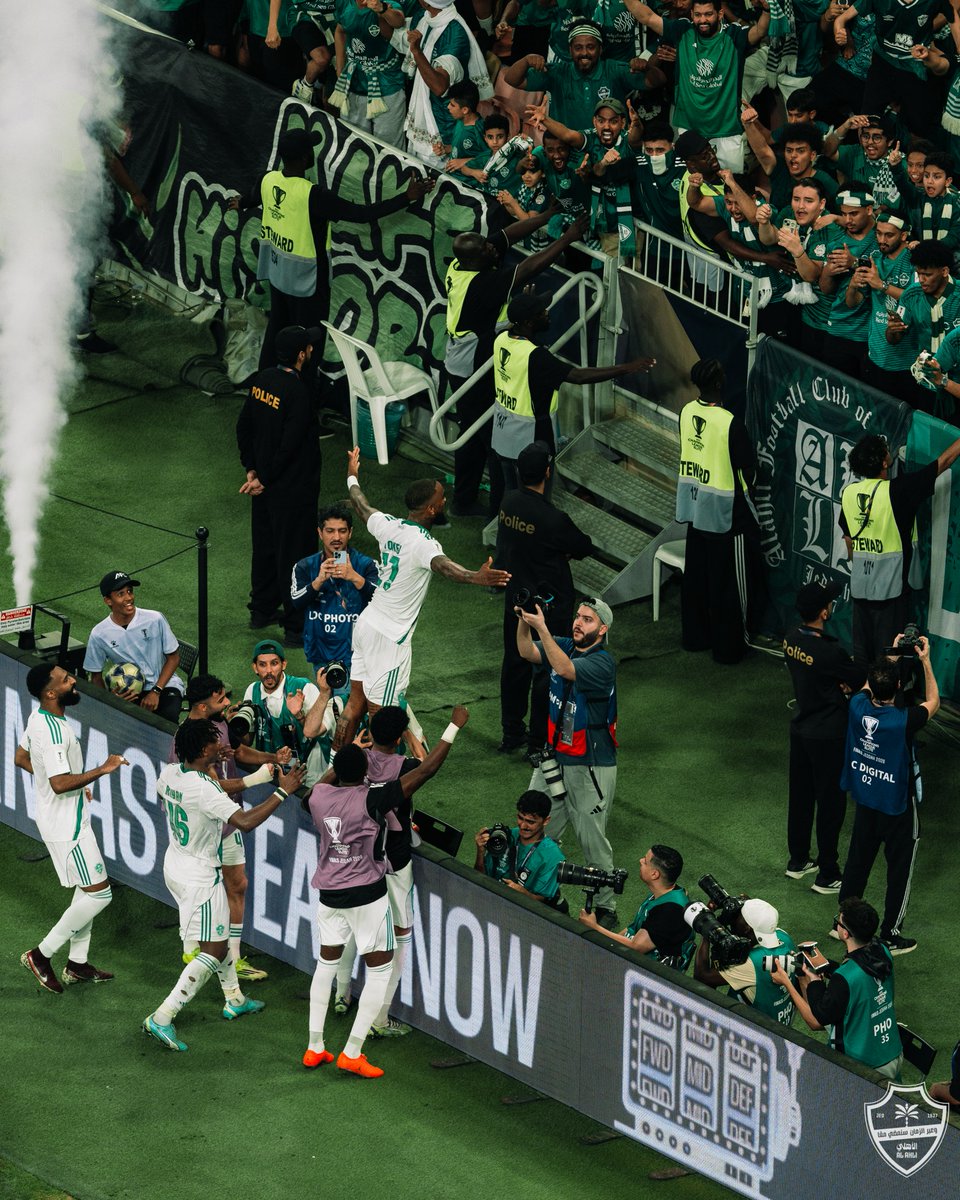 النادي الأهلي السعودي tweet media