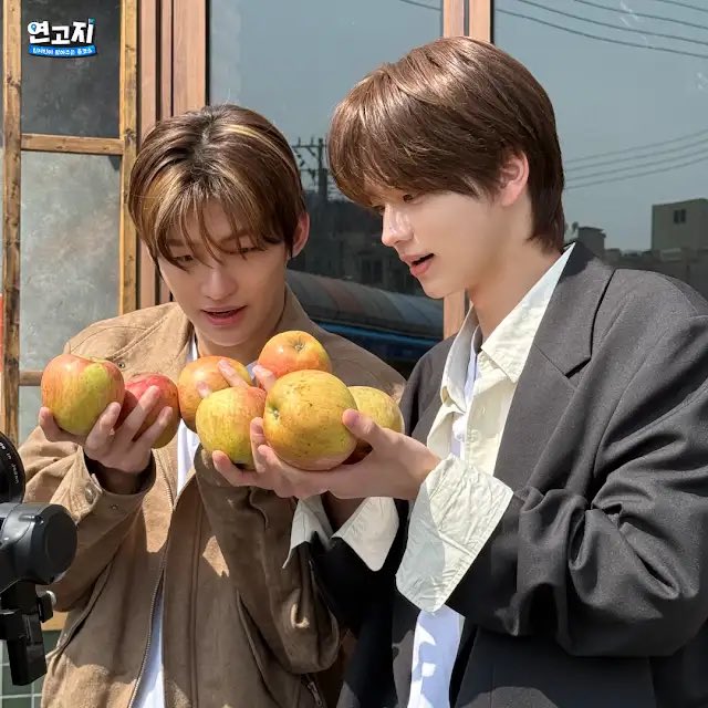 n년전 오늘의 신유 tweet media