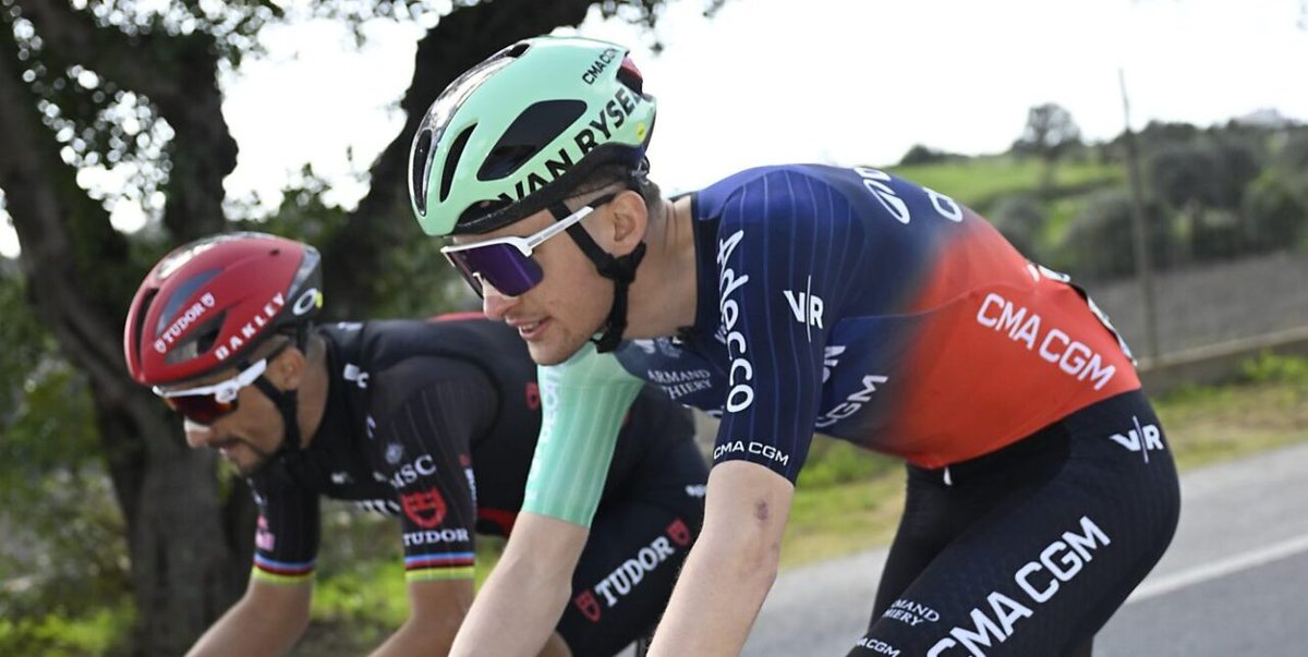 WielerFlits's tweet image. Oliver Naesen verwacht veel van Seixas: “Enige die in staat is om Pogacar te volgen in Luik”

wielerflits.nl/nieuws/oliver-…

🇫🇷 #wielrennen #koers #cycling #cyclisme #FlecheWallone #LiegeBastogneLiege