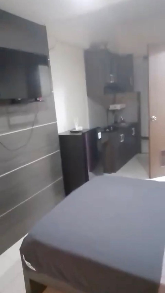 Unpadfess tweet media