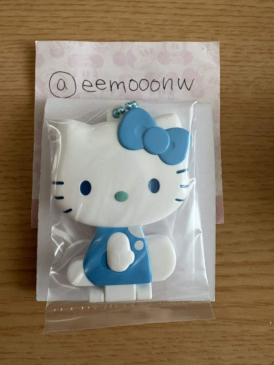 ヒヨコどん tweet media