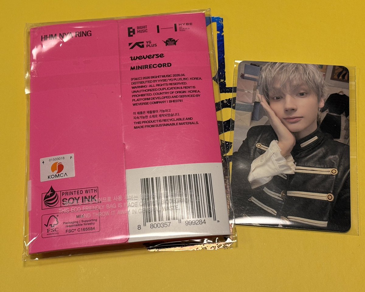 7TH YEAR: A Moment of Stillness in the Thorns 
(PPULBATU Ver.)(Weverse Albums ver.)

フムニャリン買取したい方いませんか？
(エバーラインのラキドロつき)

都内(渋谷周辺)手渡し
または5/27MOACON千葉
お値段は2000円
#TXT交換
#TXT買取