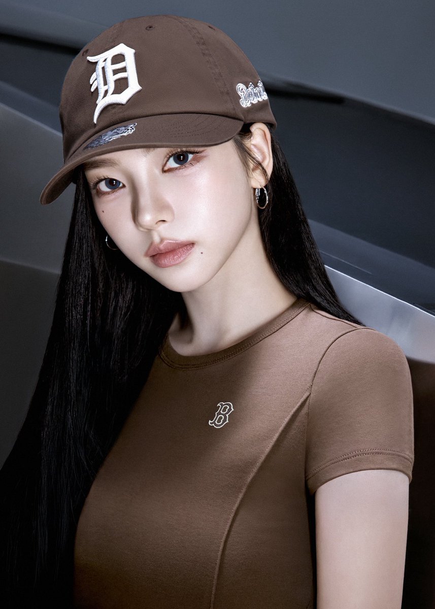 AESPA_TH's tweet image. KARINA’s Way to Summer with MLB💙

A new summer mood with clean silhouettes and effortless wellness.

#MLBwithKARINA #MLBKARINA
#MLBTH #MLBCREWTH #MLBSS26