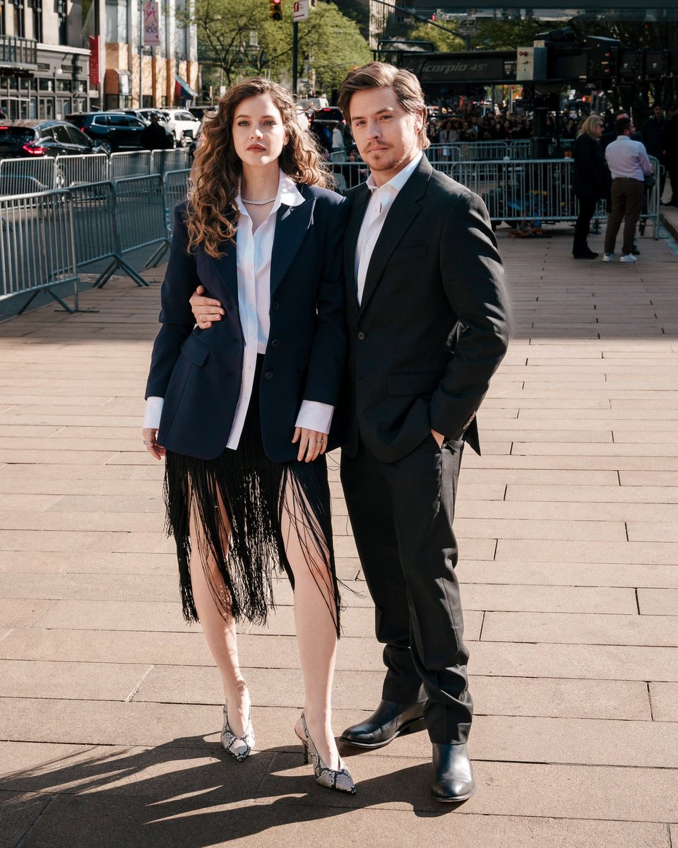 Barbara Palvin Access tweet media