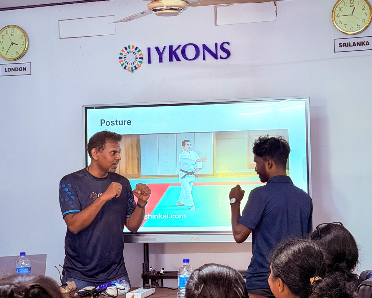 jey_raj's tweet image. A day full of learning, collaboration, and transformation

From understanding positioning and communication to mastering execution and handling challenges —
IYKONS Leadership Training brought together individuals ready to grow and lead.

#Leadership #TeamGrowth