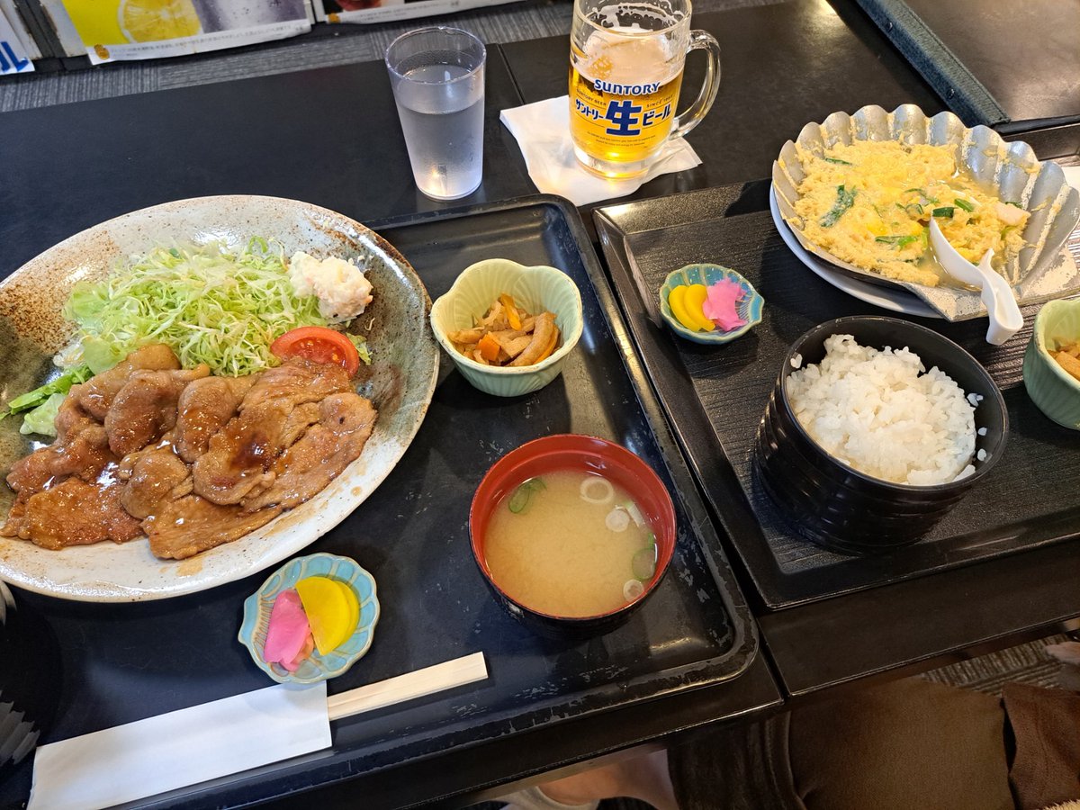 chibi043chyako's tweet photo. 青森お気に入りの🏨　温泉も👍ご飯も👍　地震来てエレベーター止まった笑
朝ご飯も美味しい✨✨ https://t.co/XlfmwEmWrs