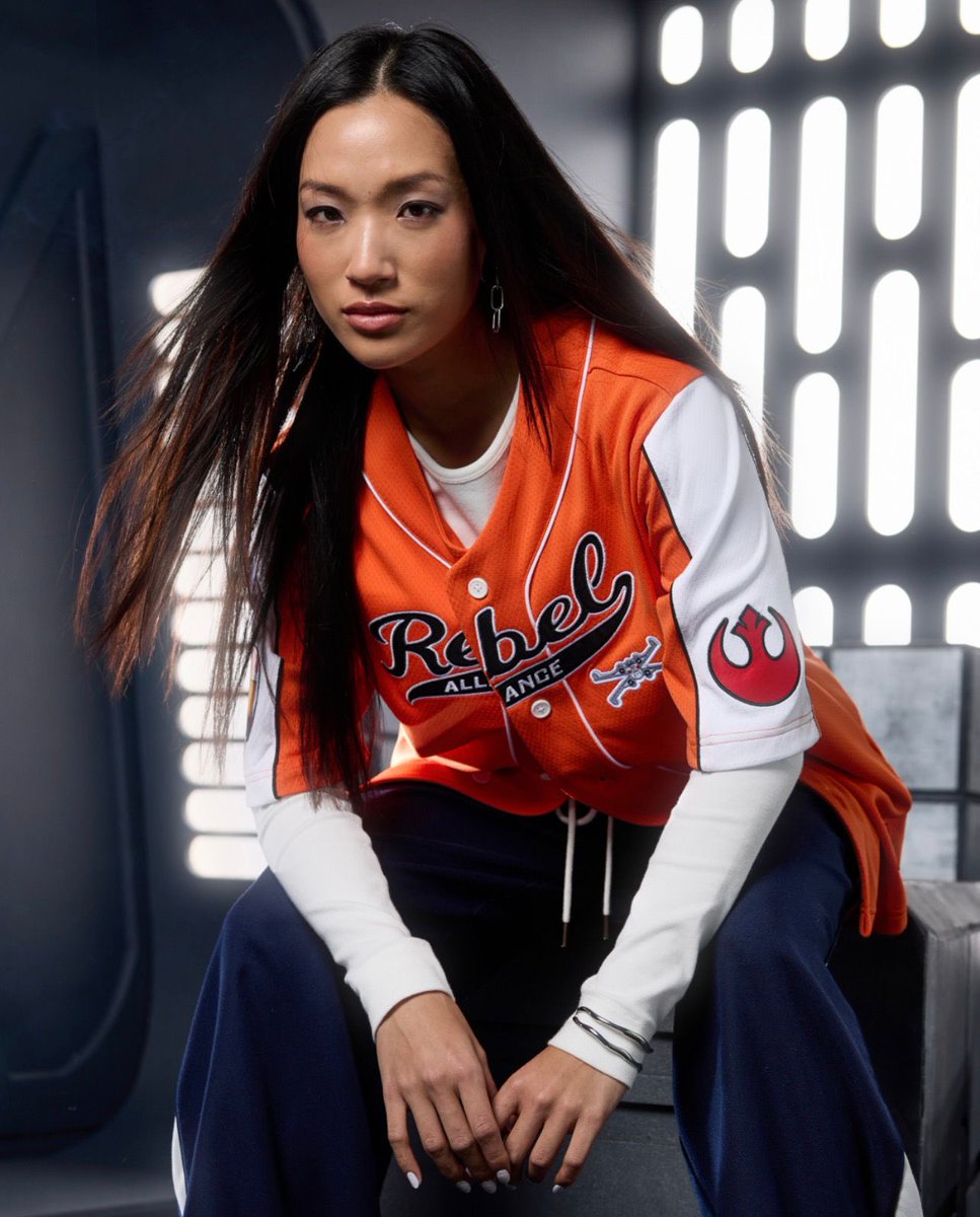 JoanMarcF's tweet image. Novedades disponibles para Disney store #disney #starwars #mandalorian ⬇️⬇️😍😍