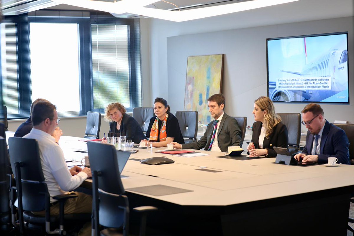 HoxhaFer's tweet image. #Economic diplomacy is a priority of our foreign policy. A slogan? Certainly not.

Very pleased to meet today with the CEO of @LuxairAirlines, Gilles Feith, and his team to explore ways to establish air connectivity between #Albania and #Luxembourg.

With Albania’s rapidly
