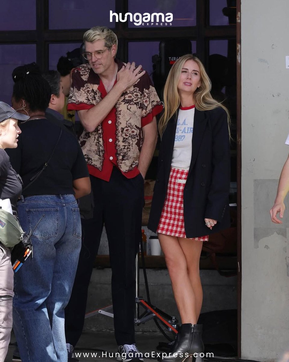 HungamaExpress's tweet image. Justine Lupe and Timothy Simons were spotted filming scenes for ‘Nobody Wants This’ in Los Angeles, giving fans a glimpse into the upcoming project.

via @justjared/IG

#JustineLupe #TimothySimons #NobodyWantsThis #OnSet #LosAngeles #Trendingnow #fyp #HungamaExpress