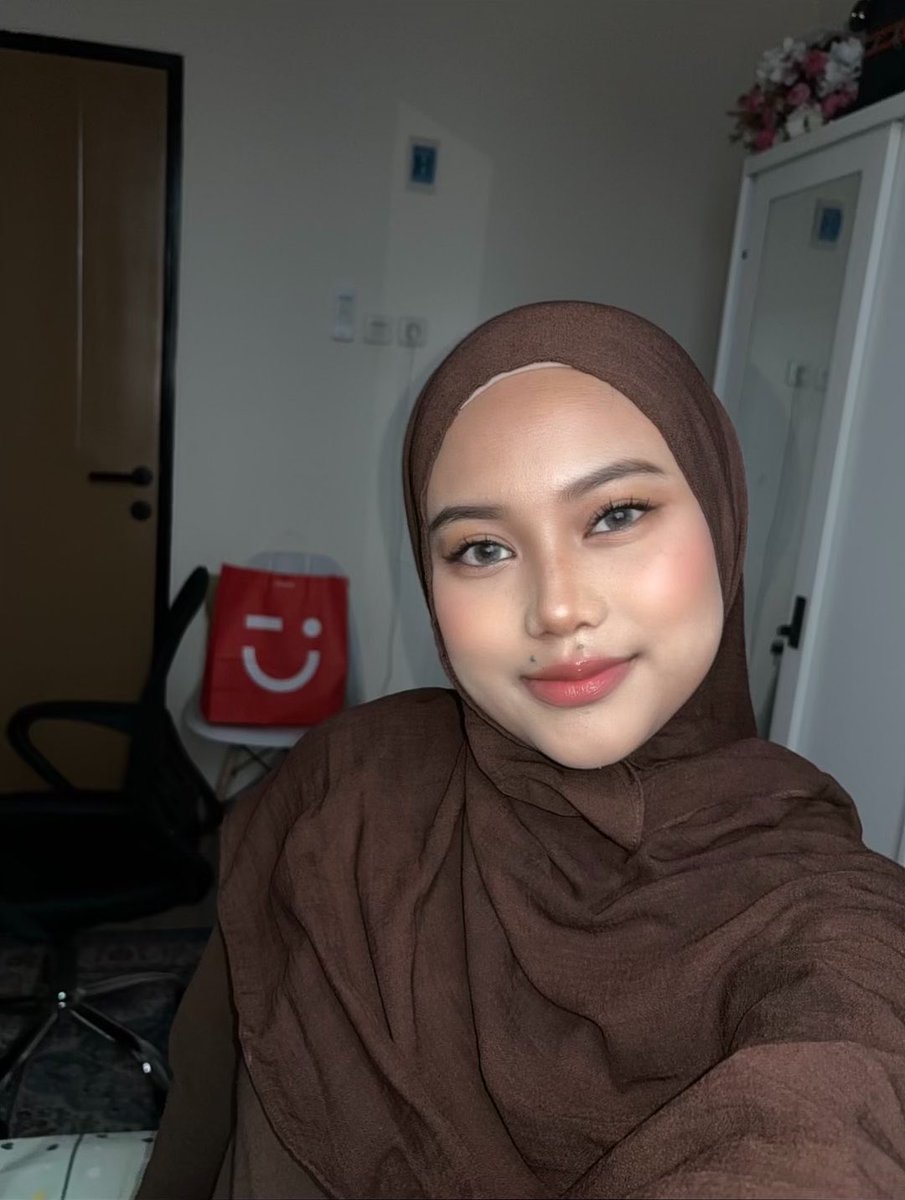 anak baik. tweet media