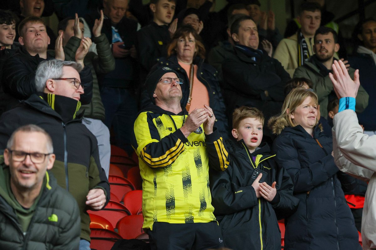 Harrogate Town AFC tweet media