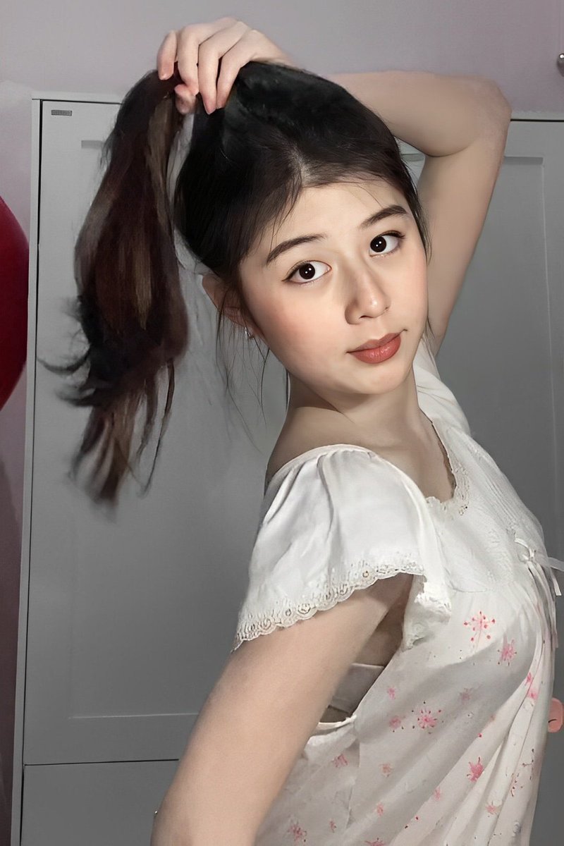 SayangnyaLuna's tweet photo. Lydia https://t.co/P214tZ1Ccg