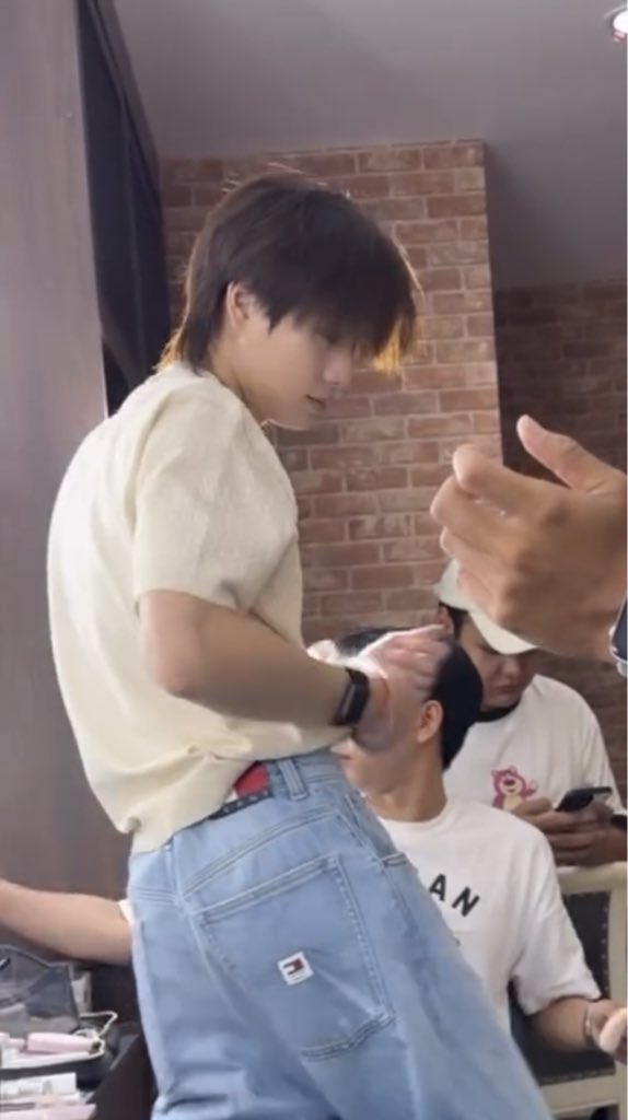 Phuwin Official Fans tweet media