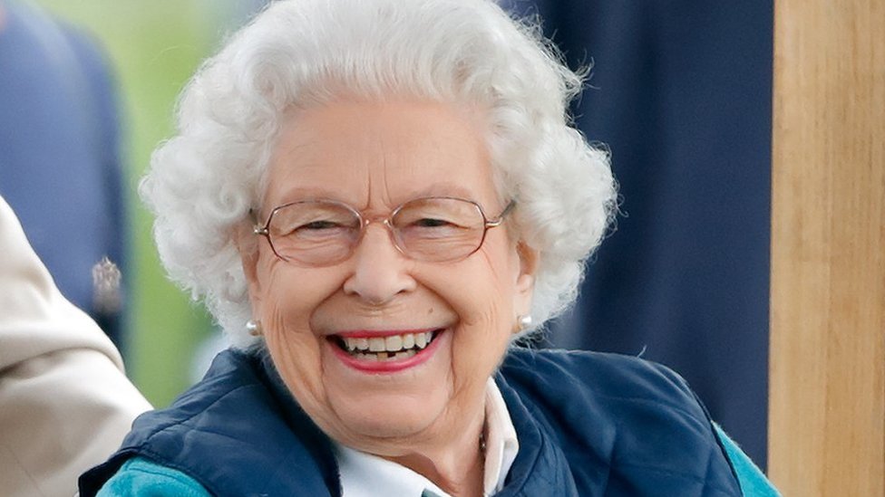 RoyalDickie's tweet photo. OTD 21 April 1926, Princess Elizabeth of York was born in London's Bruton Street.  In 1952 she became Queen Elizabeth II and throughout her reign her eyes always twinkled, a smile or laugh never too far away. It was an honour and a privilege to have worked for you ma'am, thank you. In your words of 5 April 2020 - "we will meet again." RIP ✝️