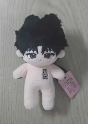 selling this 10cm soleum doll for 1500 php (op is 1760)

- nasa proxy address na sya so just contact me if ur inch para sa address nyo nalang ideliver! ^_^
- reply/dm if want to buy!

# wts lfb ph gdcg gsgw kim soleum
