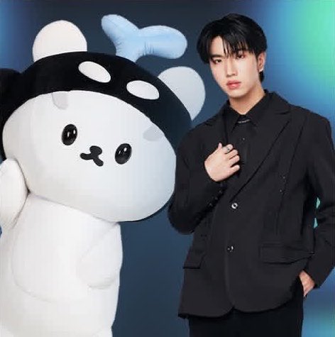 finding sushi กุ้ง🍣 tweet media