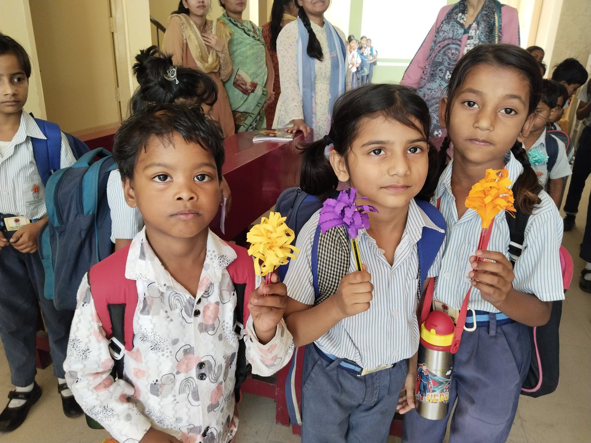 lokabhiyan's tweet image. Art &amp;amp; Craft  Activity #classroom #school #lokabhiyan
#VikasPublicSchool #DonatetoEducate