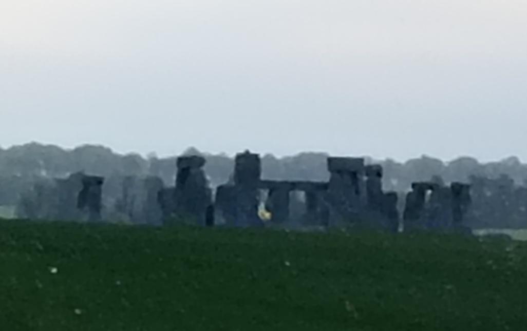 FTC_BarrelBots's tweet image. From the ancient to the modern - we have just passed Stonehenge on the way to London @FTC_UK  @KingsSchoolOSM #morethanrobotsuk #sunrise