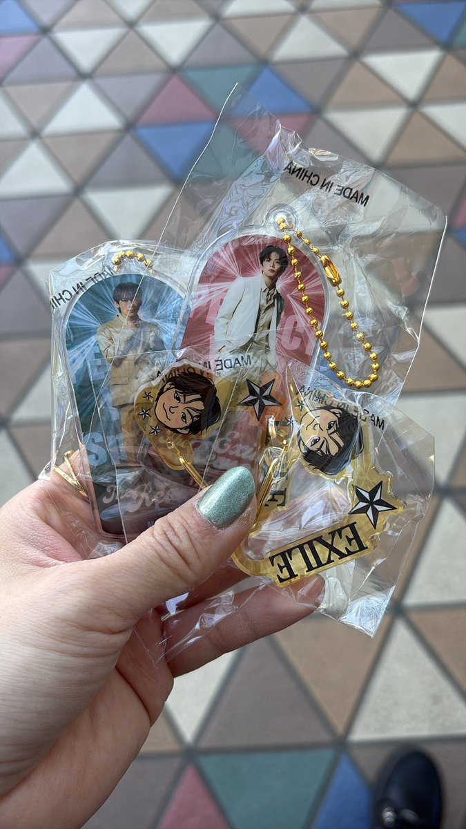 クロワ tweet media