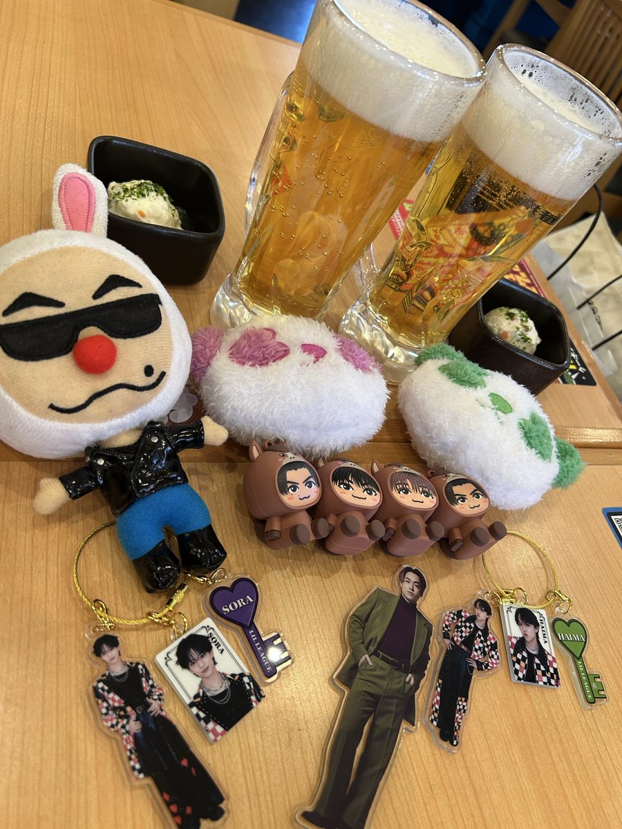 sorasukaMICHEAL's tweet image. 恒例のLIVE前🍻✨
私の推しが渋滞してます笑

#LILLEAGUE
#EXILE