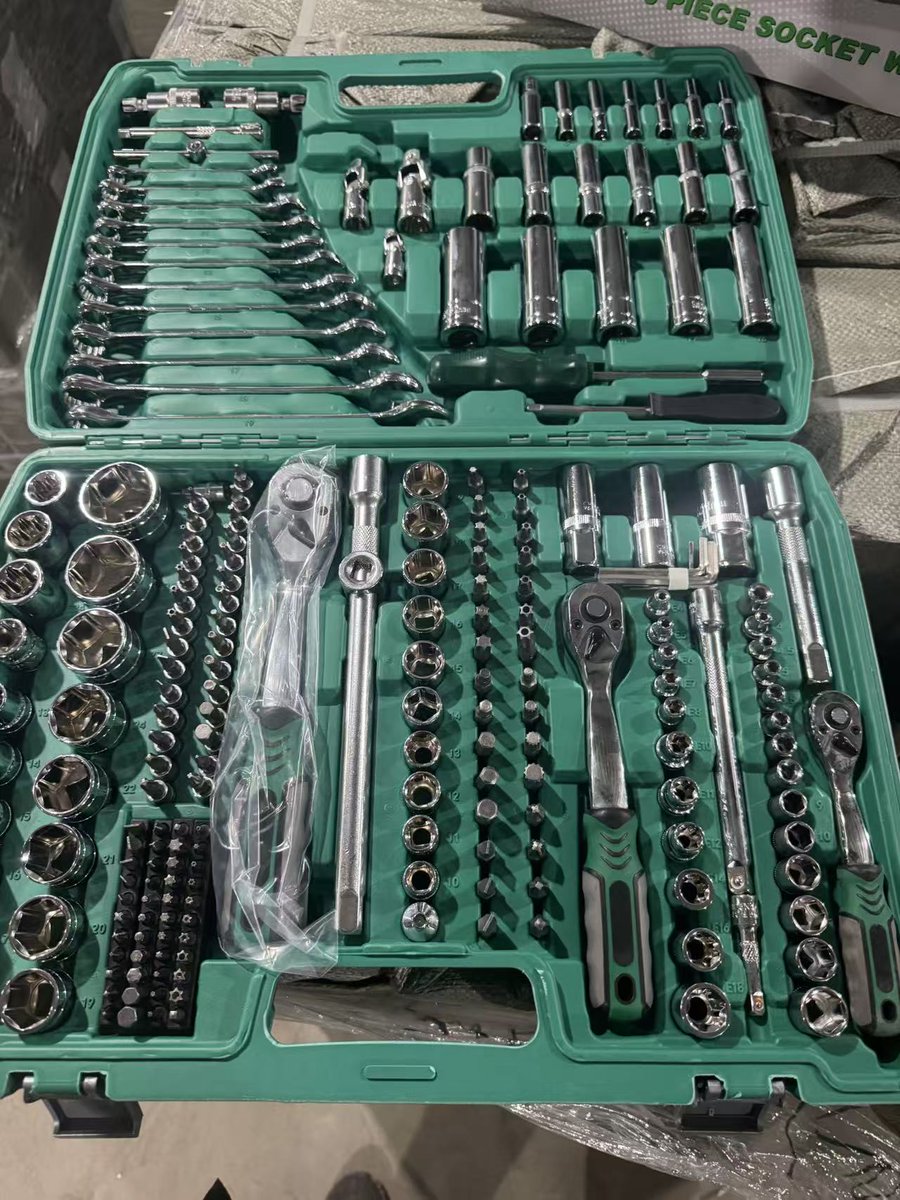 MarvinJintools's tweet image. Best prices on socket sets—inquiries welcome.#socket #sockets #wrench #ratchet #ratchets #parts #manufacture #equipment #export #automotivedesign #repairs #autorepair