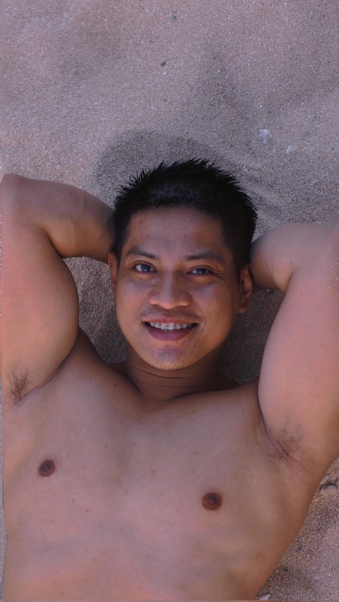 ImAbrahamAzur's tweet photo. Beach therapy was much needed. 🌴🌊 https://t.co/kusFyWqRXW