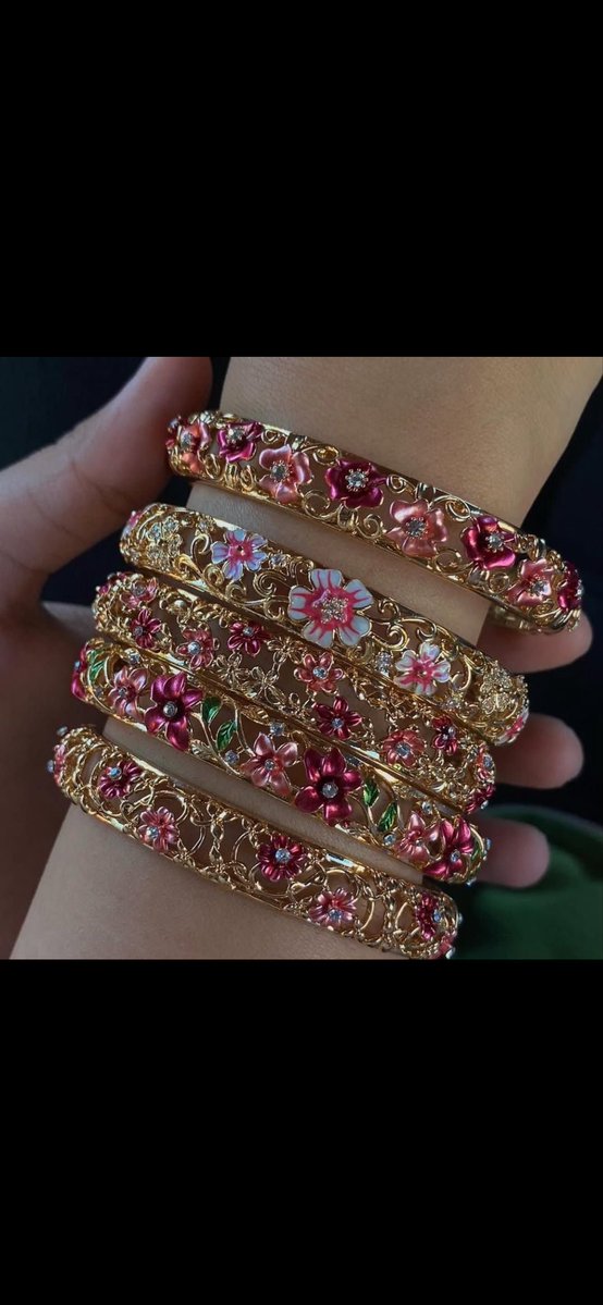 naturozz's tweet image. Je suis tombé in love ou j’peux les trouver ?? C’est vital #bracelet #help