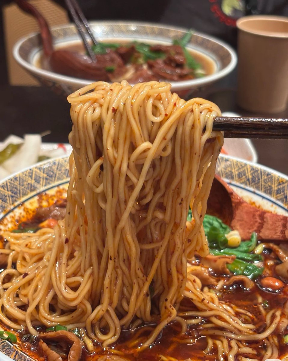 JeanneDannim tweet media