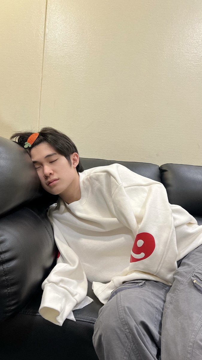 มิ้น ♡ tweet media