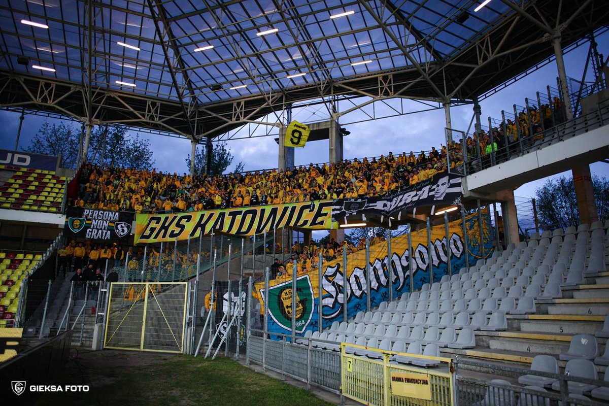 Zostało ostatnie 30 biletów na sobotni wyjazd do Kielc!

Zapisy u przedstawicieli dzielnic i FC oraz w sklepie Blaszok!