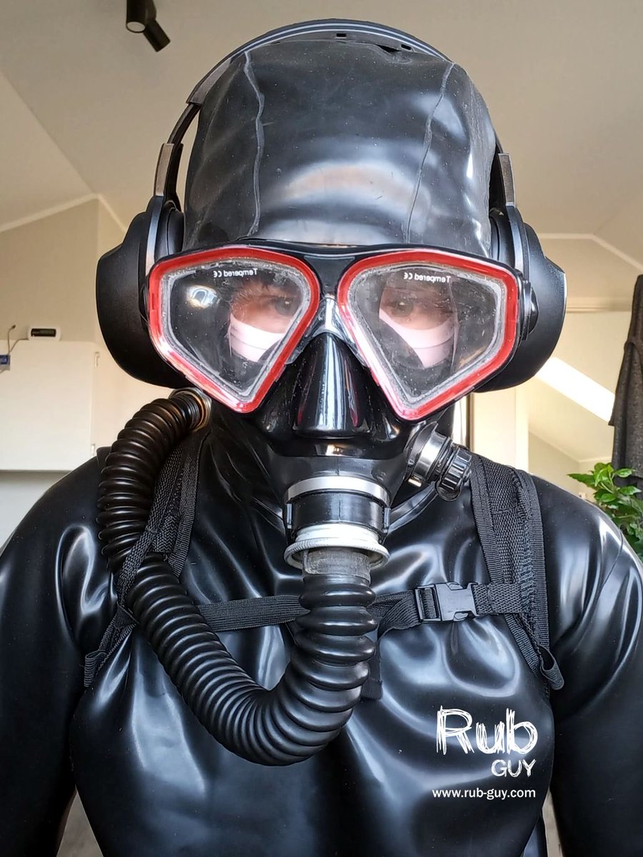 Rub Guy tweet media