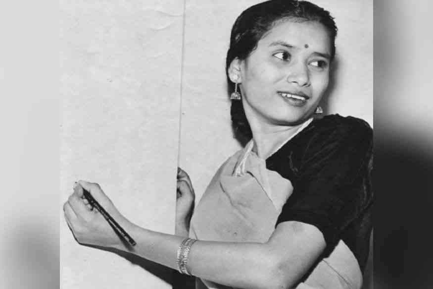 _RimaSarkar's tweet image. #OnThisDay in 2013, India lost its Human Computer: Shakuntala Devi (1929–2013).  Born in Bengaluru, she amazed the world with lightning-fast mental calculations:
●  In 1980 at Imperial College London, she multiplied two 13-digit numbers (7,686,369,774,870 × 2,465,099,745,779) in