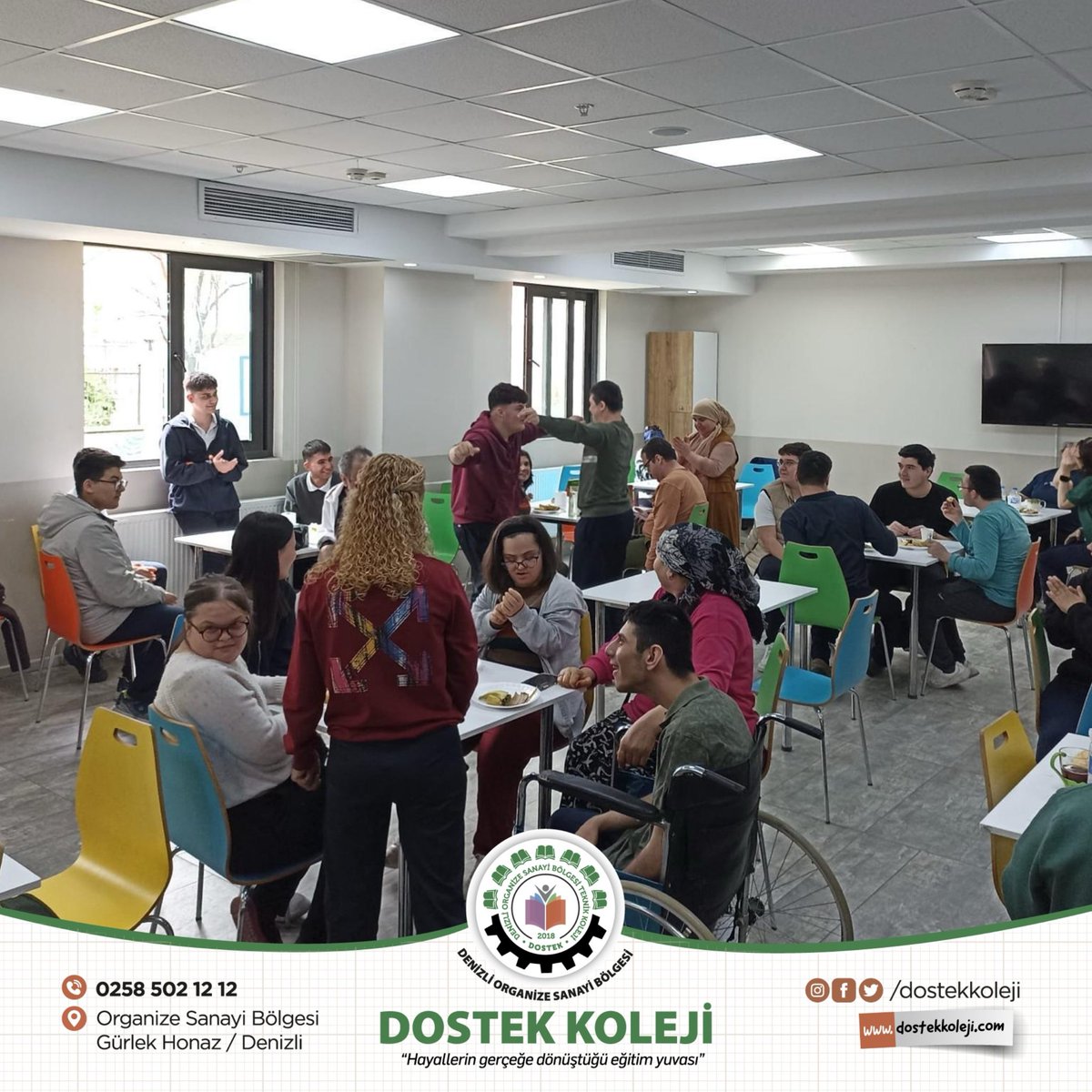 dostekkoleji's tweet image. 11. sınıf öğrencilerimiz sosyal sorumluluk projesi kapsamında, Merkezefendi Belediyesi Engelsiz Yaşam Akademisi’ni ziyaret etti. 

#dostek #dostekkoleji #denizliosb #engelsizyaşamakademisi #merkezefendibelediyesi