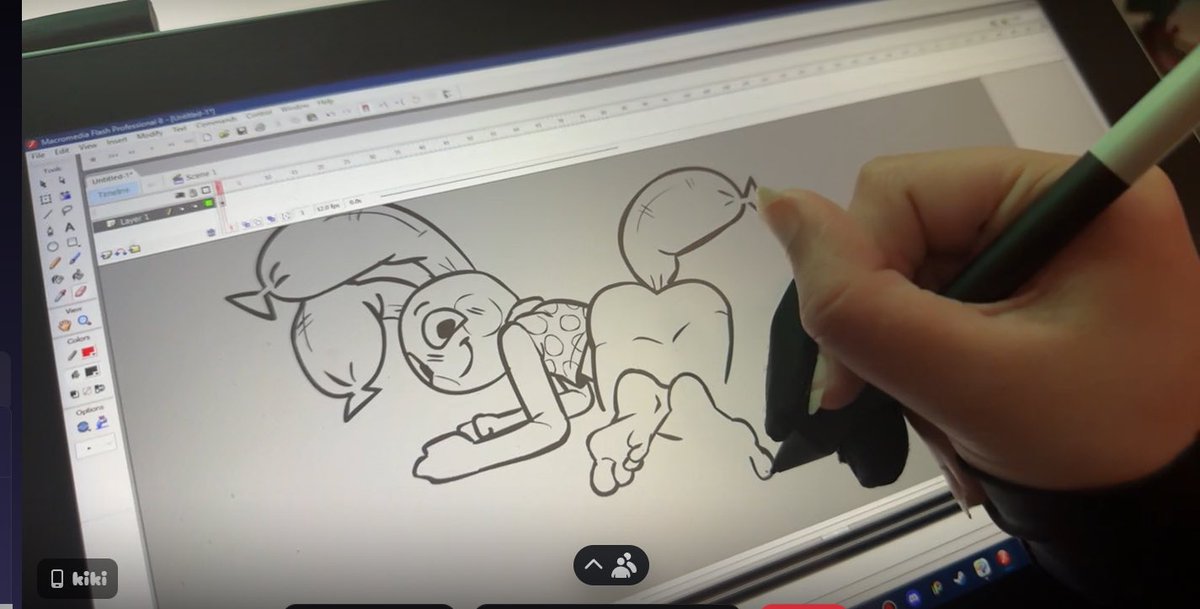 🔞 evil yellow balloon thing tweet media