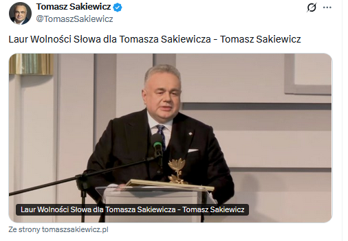 KrzysiekWSK's tweet photo. Szczere gratulacje Tomasz Sakiewicz.
Pamiętajcie Laur Wolności dostał Tomasz Sakiewicz, nagrodę wręczył Tomasz Sakiewicz a jury to Tomasz Sakiewicz.
Czytał Tomasz Sakiewicz. https://t.co/k8SY8Hd98f