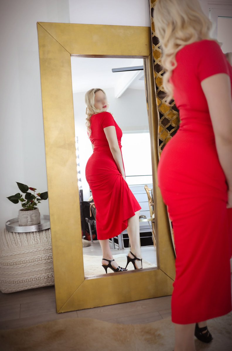 Maisie Monroe🩵 Desert Princess tweet media