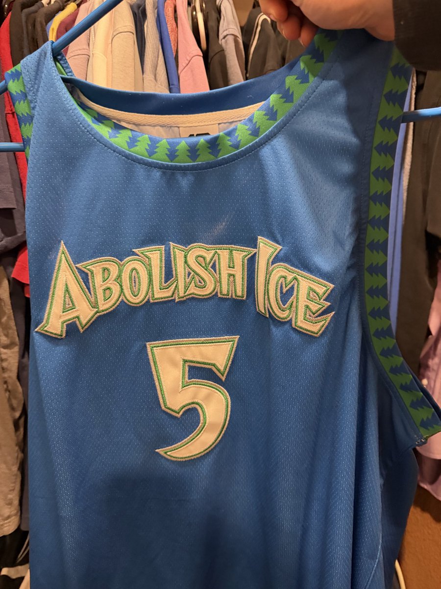 Mord - Dad bod god tweet media