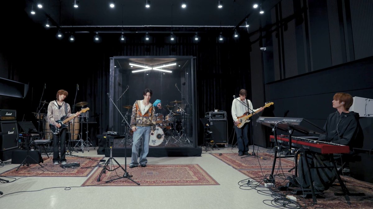 hrtz.wav (하츠웨이브) tweet media