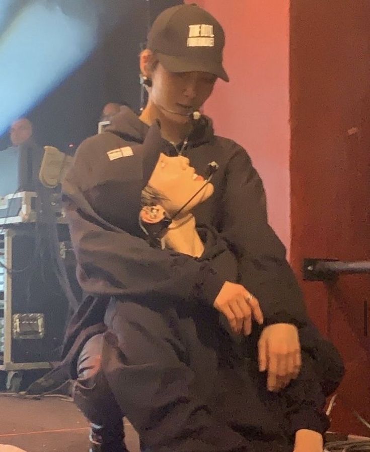 yuxin˖ . 𝜗𝜚. ₊🍀 tweet media