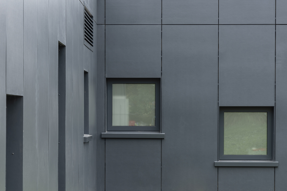 XtraBuild's tweet photo. James Hardie engineered fibre cement products were selected for their durability and performance at the Gilden Way Community Centre, Harlow...

https://t.co/Qdz8PjWs38

( @JamesHardieUK )

#RainscreenCladding #Architects #Contractors #FibreCement #Performance #Durable #Aesthetic https://t.co/2xMaim00qu