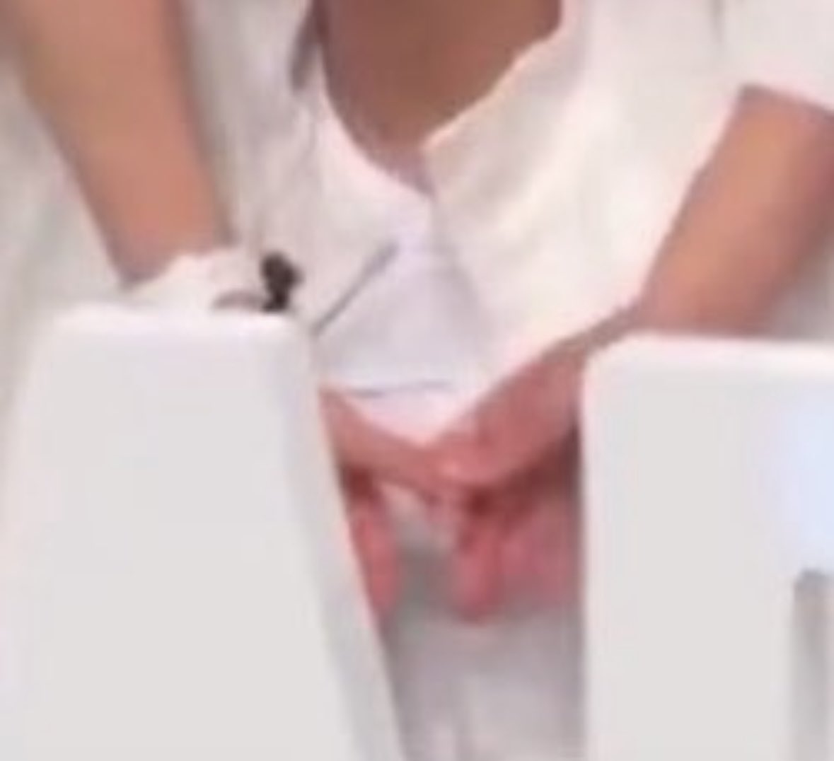 ねむり tweet media