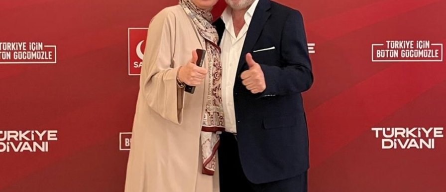 hilalyucee's tweet photo. Bu sefer başka olmasının sebebi 🥹

Artık babam da benimle aynı yolda yürüyor. 
Nasıl tarif edilir ki..
Bu hayalden bile öte 🥹

#TürkiyeDivanı
#BütünGücümüzle https://t.co/Hk0TAkovIE